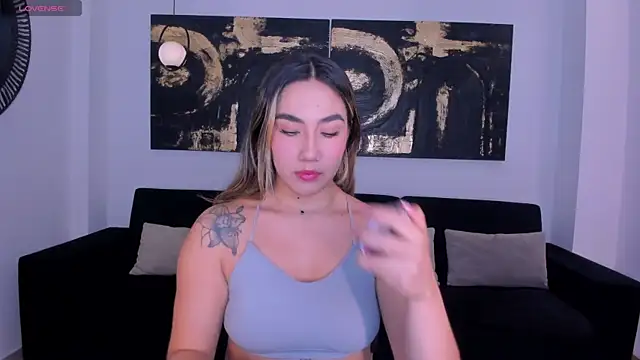 Snapshot of AnnieMonroe1 chatting on November 11, 11:43 am AnnieMonroe1 online show from November 11, 11:43 am