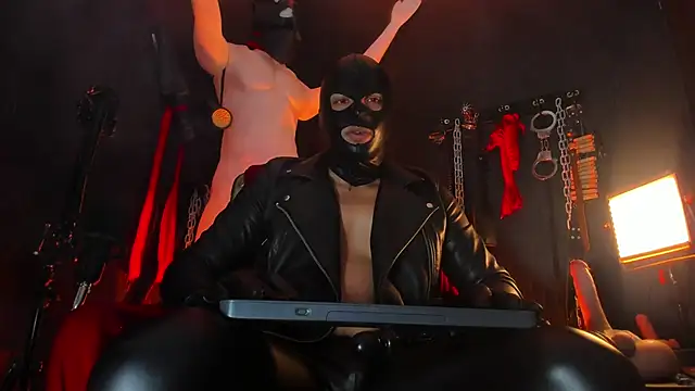 Master Connor BDSM online show from April 15, 10:54 pm