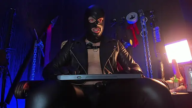 Master Connor BDSM online show from June 1, 10:22 pm