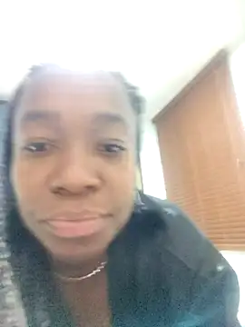 Snapshot of Britany_2-7 chatting on October 21, 2:23 am Britany 2-7 online show from October 21, 2:23 am