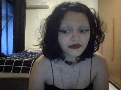 Snapshot of demonnus chatting on October 16, 8:54 pm demonnus online show from October 16, 8:54 pm