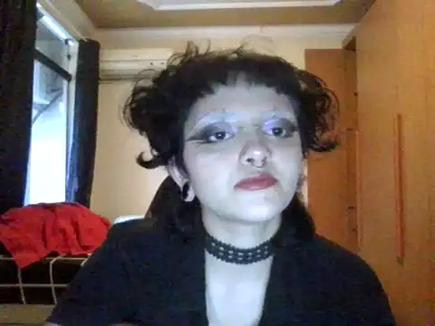 Snapshot of demonnus chatting on October 19, 8:20 pm demonnus online show from October 19, 8:20 pm