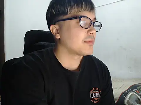 CuteAlexBoy online show from May 8, 10:15 pm