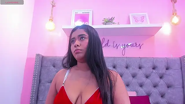 Sophiia 77 online show from April 16, 7:47 pm