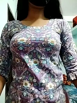 Snapshot of Ratri-Biswas chatting on June 24, 11:04 pm Ratri-Biswas online show from June 24, 11:04 pm