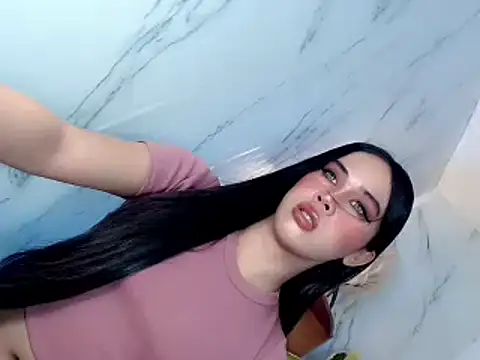 Snapshot of sweet_rose69 chatting on October 28, 7:05 pm sweet rose69 online show from October 28, 7:05 pm