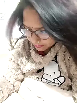 Snapshot of Vanshika1432 chatting on November 20, 7:57 pm Vanshika1432 online show from November 20, 7:57 pm