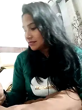 Snapshot of Vanshika1432 chatting on December 4, 8:17 pm Vanshika1432 online show from December 4, 8:17 pm