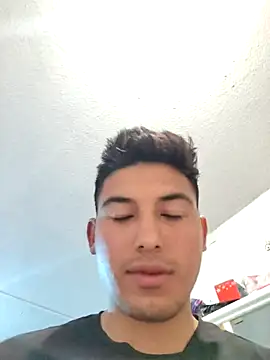 Carlosvelaz561162 online show from March 4, 8:20 am