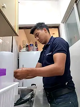 Carlosvelaz561162 online show from April 14, 6:30 am