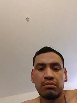 Snapshot of homeboy206 chatting on November 28, 11:13 am homeboy206 online show from November 28, 11:13 am