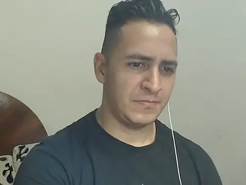 DarkTheKing online show from November 3, 4:58 am