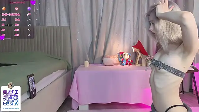 Snapshot of Sunshine_agata chatting on July 13, 4:48 am Sunshine agata online show from July 13, 4:48 am