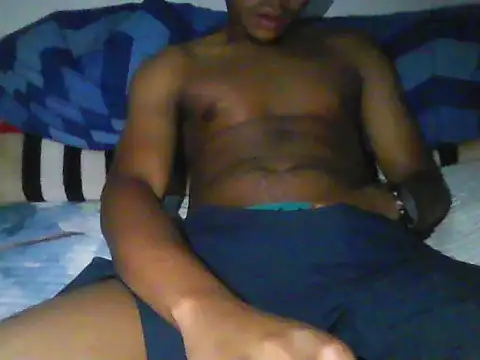 Snapshot of sexybulldozer chatting on October 23, 7:01 pm sexybulldozer online show from October 23, 7:01 pm