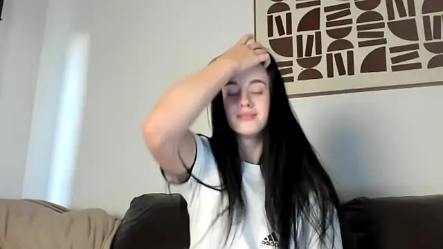 Snapshot of LexiSinnn chatting on November 1, 5:31 am LexiSinnn online show from November 1, 5:31 am