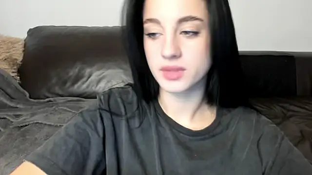 Snapshot of LexiSinnn chatting on November 2, 5:32 am LexiSinnn online show from November 2, 5:32 am