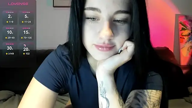 Snapshot of LexiSinnn chatting on November 22, 10:36 am LexiSinnn online show from November 22, 10:36 am