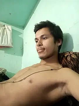 maxmishra18 online show from October 27, 4:00 pm