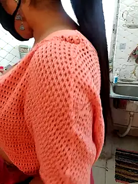 Cuty-Lina online show from November 23, 8:03 am