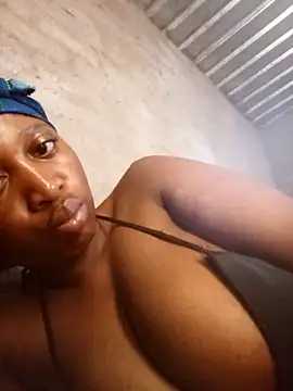 Bretbooty23 online show from October 28, 9:46 am