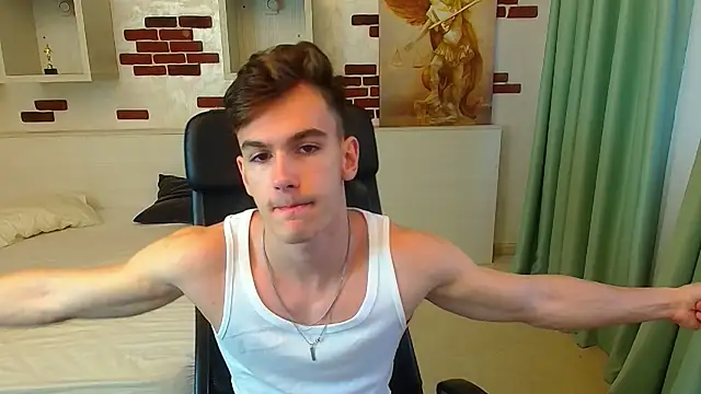 Snapshot of BradyFlint chatting on November 12, 6:03 am BradyFlint online show from November 12, 6:03 am