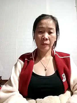 tabby-cat11 online show from November 18, 11:26 pm