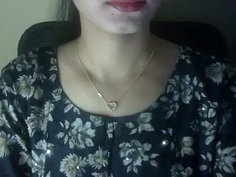 Shezi N online show from March 6, 1:40 pm