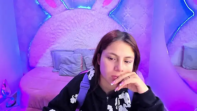 valentina clk online show from March 1, 1:13 pm