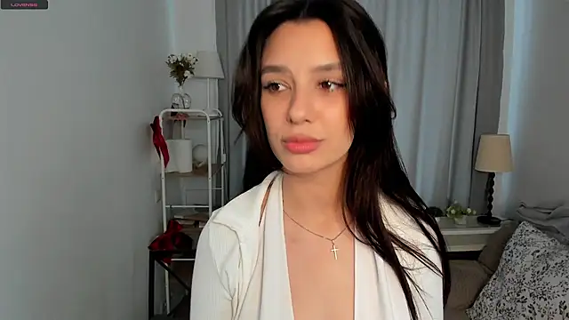 Snapshot of DemetraSadahiro chatting on October 31, 9:10 am DemetraSadahiro online show from October 31, 9:10 am