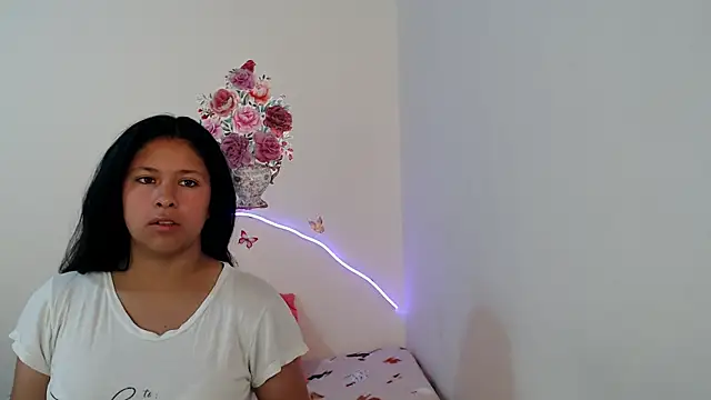 Snapshot of DANYXS chatting on November 8, 1:55 pm DANYXS online show from November 8, 1:55 pm