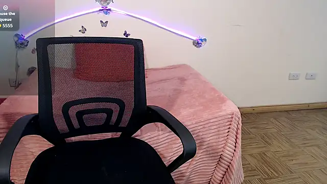 Snapshot of DANYXS chatting on November 12, 12:38 pm DANYXS online show from November 12, 12:38 pm