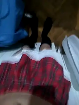 Snapshot of Shameless_Booty chatting on October 16, 9:16 pm Shameless Booty online show from October 16, 9:16 pm