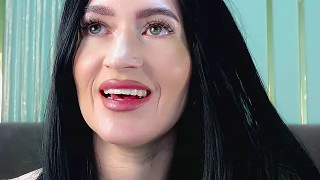 Snapshot of JaneWalch chatting on March 30, 10:05 am JaneWalch online show from March 30, 10:05 am