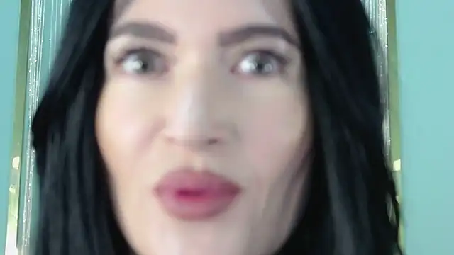 Snapshot of JaneWalch chatting on April 14, 10:43 am JaneWalch online show from April 14, 10:43 am