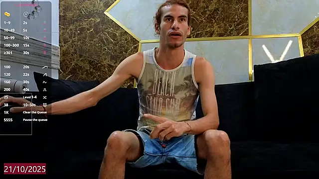 elias sn0w online show from October 21, 7:47 pm