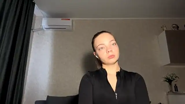 Snapshot of WrithenStub chatting on October 28, 7:12 am WrithenStub online show from October 28, 7:12 am