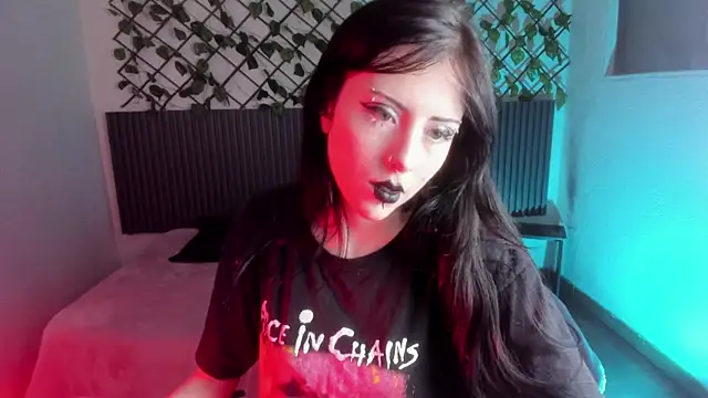 Snapshot of Dark_Niight_ chatting on April 1, 1:41 pm Dark Niight online show from April 1, 1:41 pm