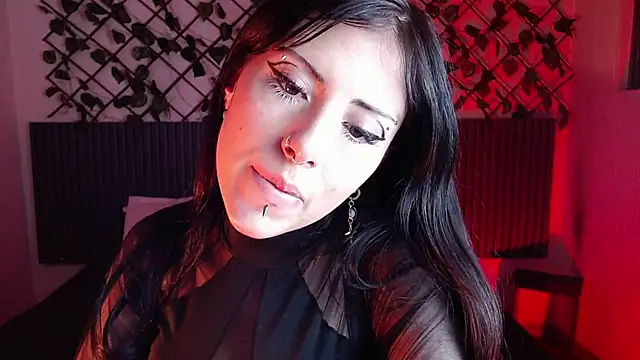 Snapshot of Dark_Niight_ chatting on April 10, 12:43 pm Dark Niight online show from April 10, 12:43 pm