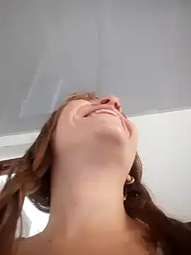 Snapshot of bambiluly chatting on October 20, 3:12 pm bambiluly online show from October 20, 3:12 pm