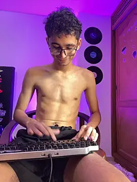 gsusss feet online show from November 26, 5:58 pm