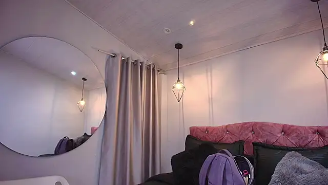 Snapshot of ivy_bonnie chatting on November 26, 12:06 pm ivy bonnie online show from November 26, 12:06 pm