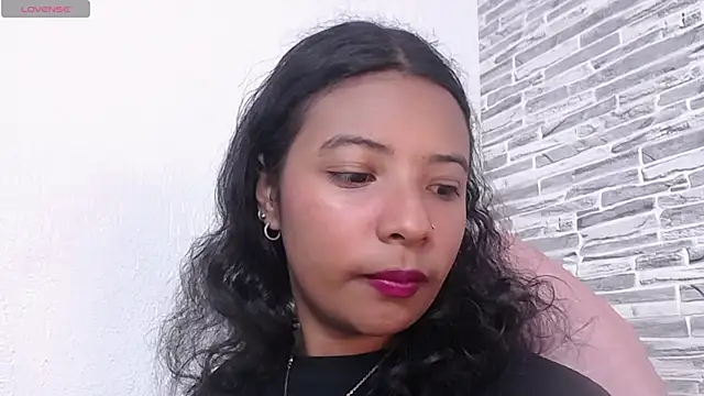 Snapshot of Zoe_Rider chatting on October 24, 12:56 pm Zoe Rider online show from October 24, 12:56 pm