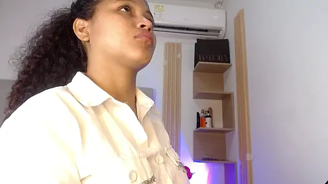 Snapshot of miel_alisha chatting on March 13, 1:07 pm miel alisha online show from March 13, 1:07 pm