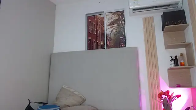 Snapshot of miel_alisha chatting on April 5, 12:57 pm miel alisha online show from April 5, 12:57 pm