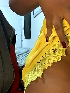 Snapshot of NatashaAzura chatting on October 16, 11:06 pm NatashaAzura online show from October 16, 11:06 pm