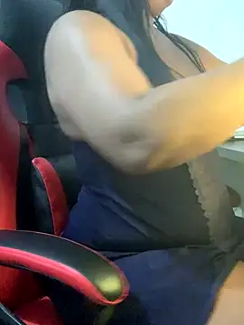 Snapshot of NatashaAzura chatting on October 29, 8:43 pm NatashaAzura online show from October 29, 8:43 pm