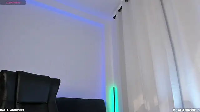 Snapshot of AlanRose01 chatting on November 2, 2:30 pm AlanRose01 online show from November 2, 2:30 pm