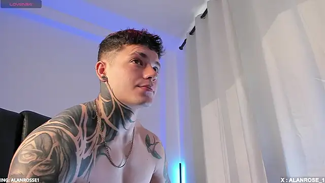 Snapshot of AlanRose01 chatting on November 7, 1:33 pm AlanRose01 online show from November 7, 1:33 pm