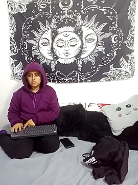 emily n abby online show from November 8, 12:27 pm