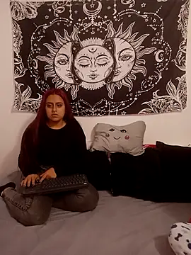 emily n abby online show from November 11, 12:16 pm